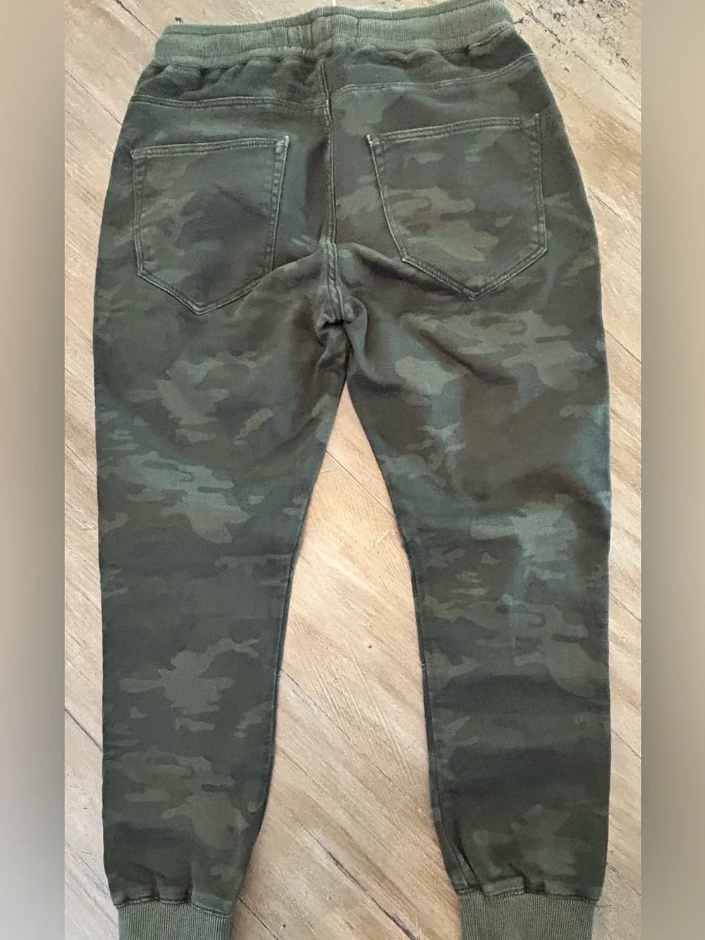 Zara Olive Camo Cargo Jogger Pants